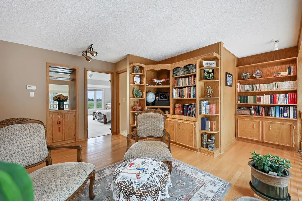 242125 8 Street E Rural Foothills County AB T1S 3L2