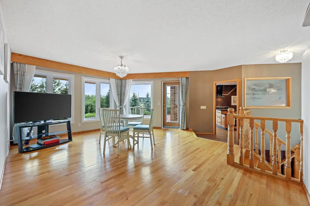 242125 8 Street E Rural Foothills County AB T1S 3L2