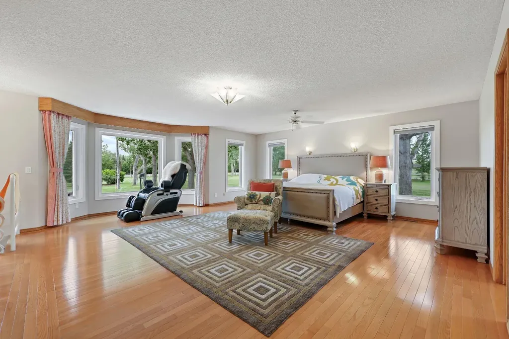242125 8 Street E Rural Foothills County AB T1S 3L2