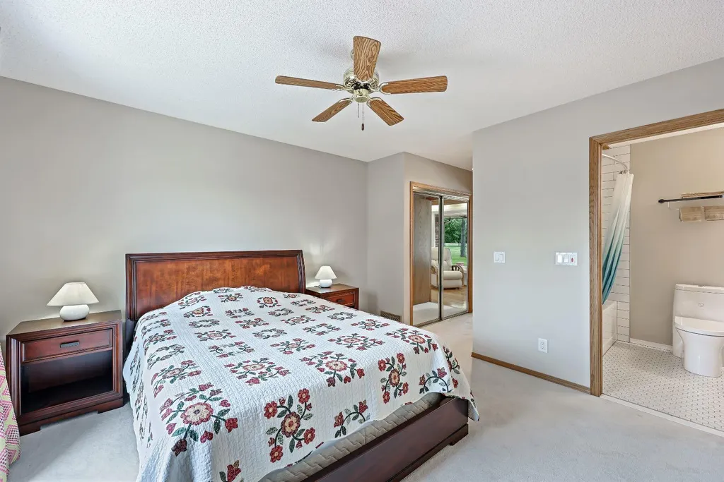 242125 8 Street E Rural Foothills County AB T1S 3L2