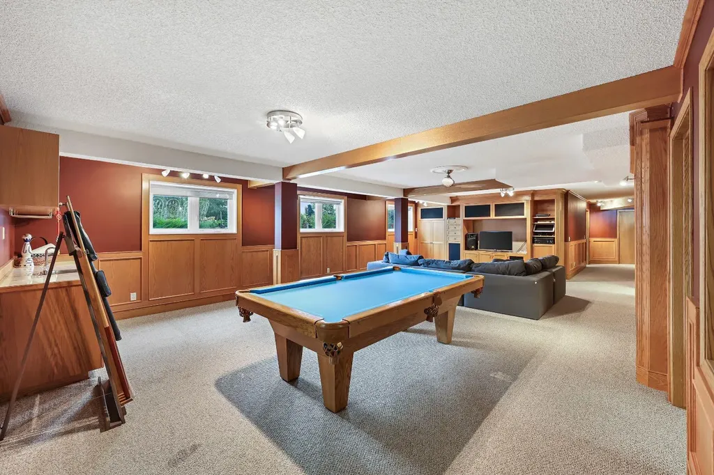 242125 8 Street E Rural Foothills County AB T1S 3L2