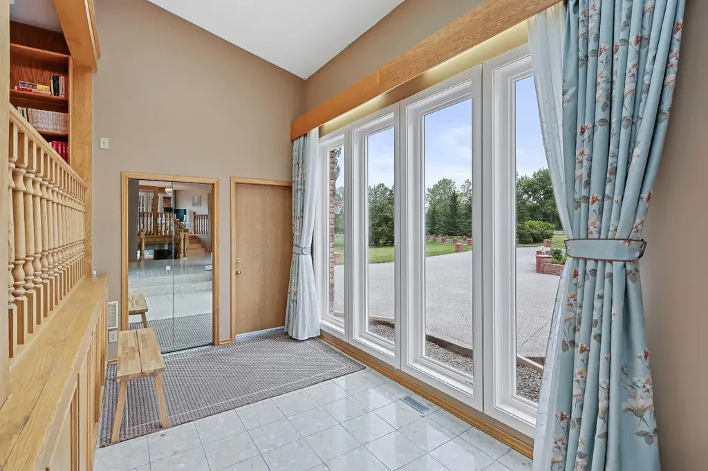 242125 8 Street E Rural Foothills County AB T1S 3L2