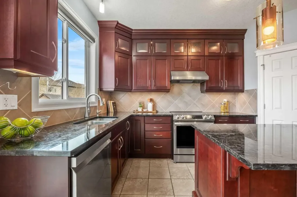 1320 Windstone Road SW Airdrie AB T4B 0N5