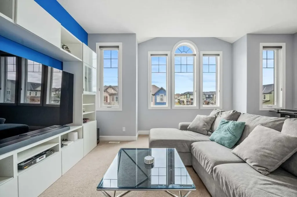 1320 Windstone Road SW Airdrie AB T4B 0N5