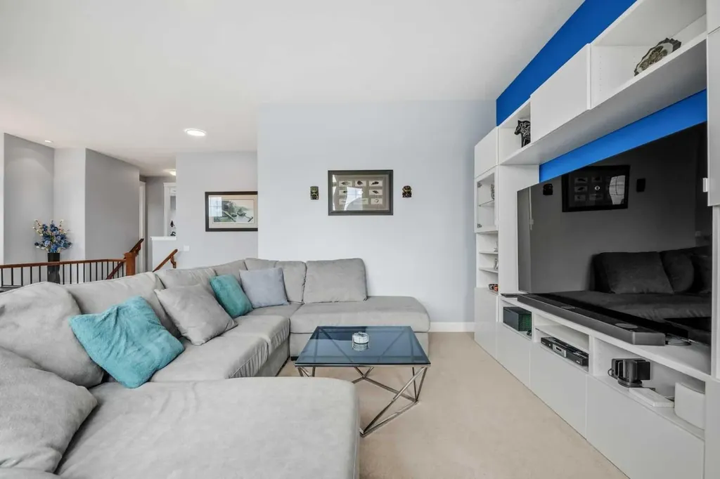1320 Windstone Road SW Airdrie AB T4B 0N5