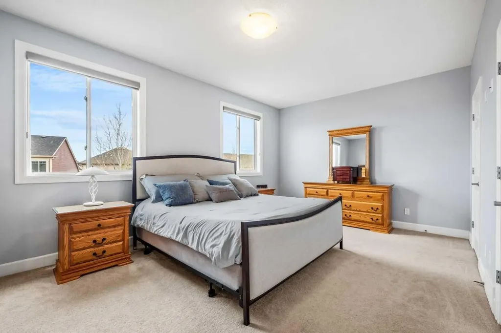 1320 Windstone Road SW Airdrie AB T4B 0N5