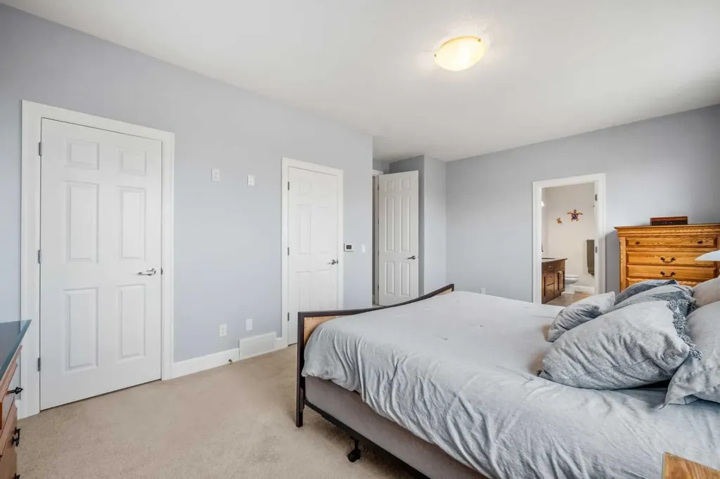 1320 Windstone Road SW Airdrie AB T4B 0N5