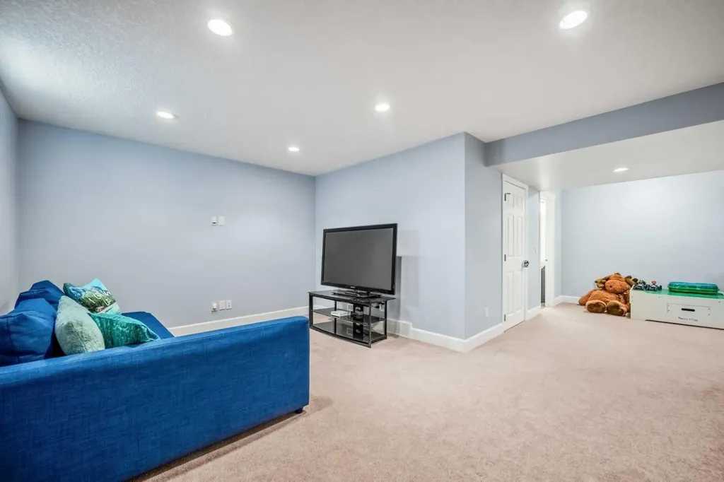 1320 Windstone Road SW Airdrie AB T4B 0N5