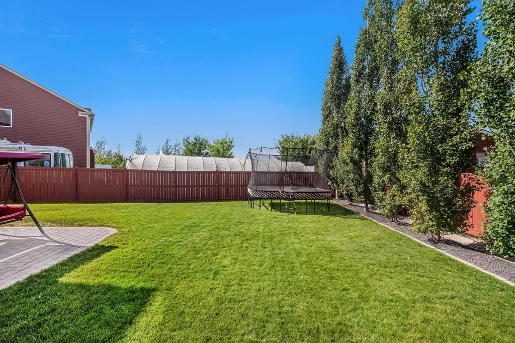 1320 Windstone Road SW Airdrie AB T4B 0N5