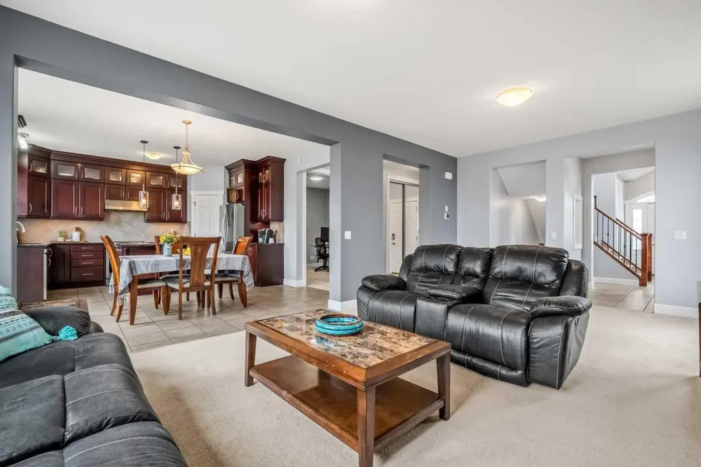 1320 Windstone Road SW Airdrie AB T4B 0N5