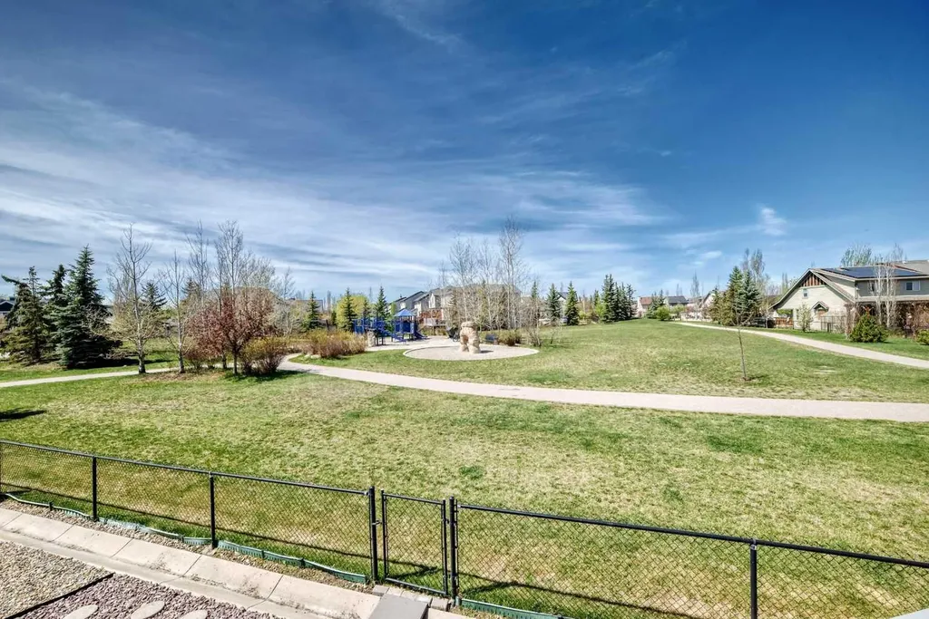 255 Copperfield Manor SE Calgary AB T2Z 4R8