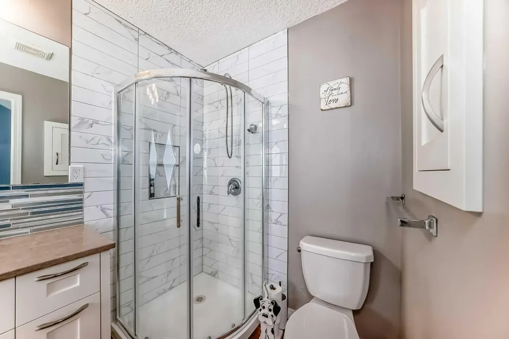 255 Copperfield Manor SE Calgary AB T2Z 4R8