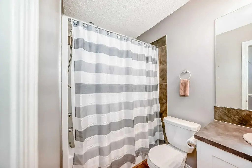 255 Copperfield Manor SE Calgary AB T2Z 4R8