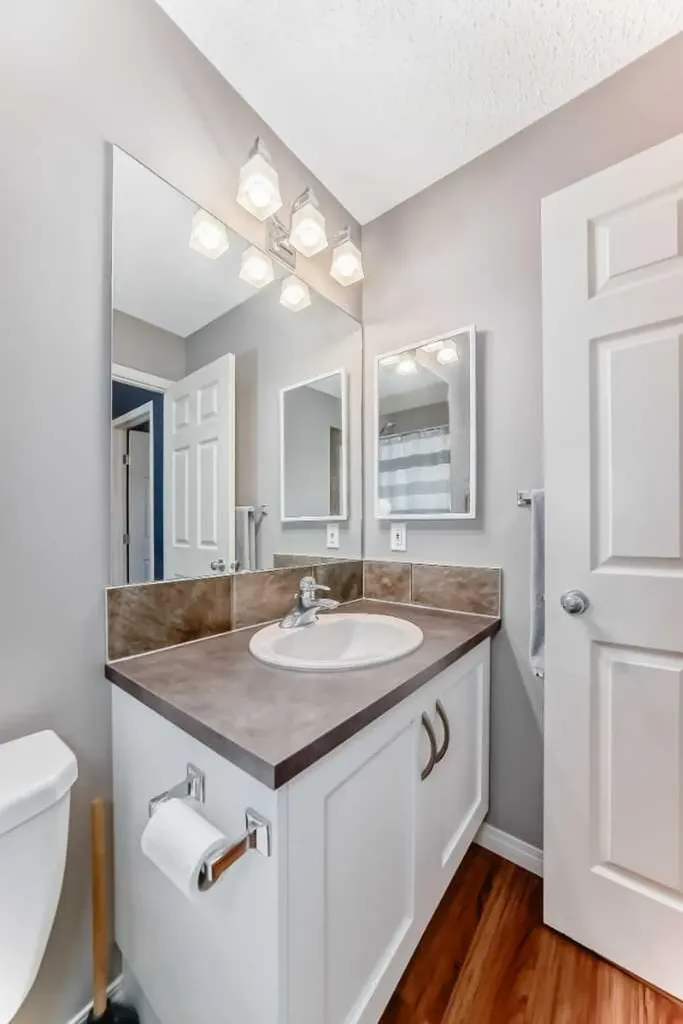 255 Copperfield Manor SE Calgary AB T2Z 4R8