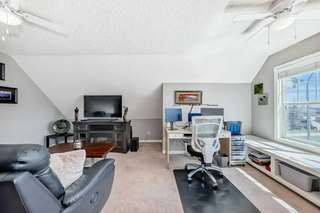 255 Copperfield Manor SE Calgary AB T2Z 4R8