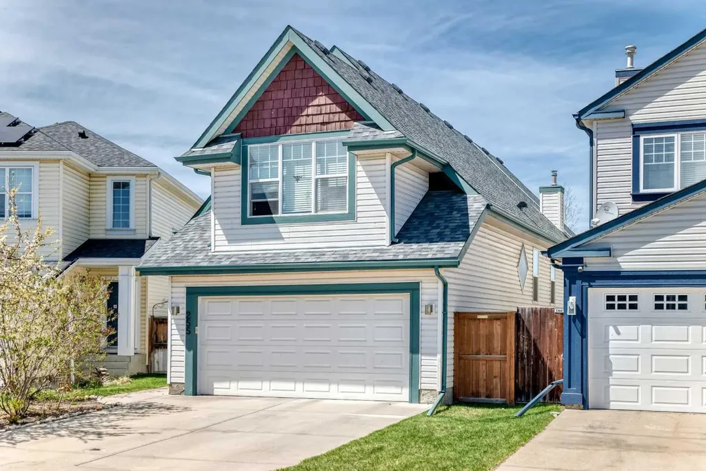 255 Copperfield Manor SE Calgary AB T2Z 4R8