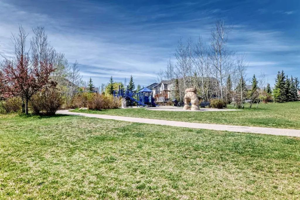 255 Copperfield Manor SE Calgary AB T2Z 4R8