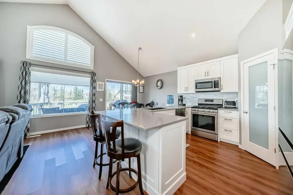255 Copperfield Manor SE Calgary AB T2Z 4R8