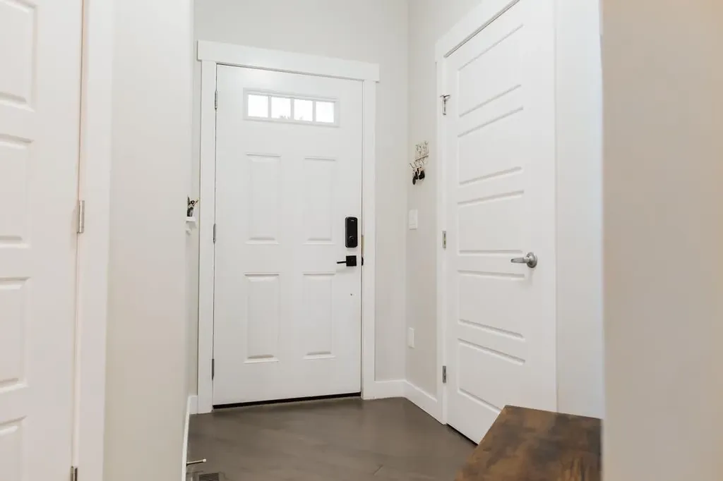 8877 85a Avenue Grande Prairie AB T8X 0R5