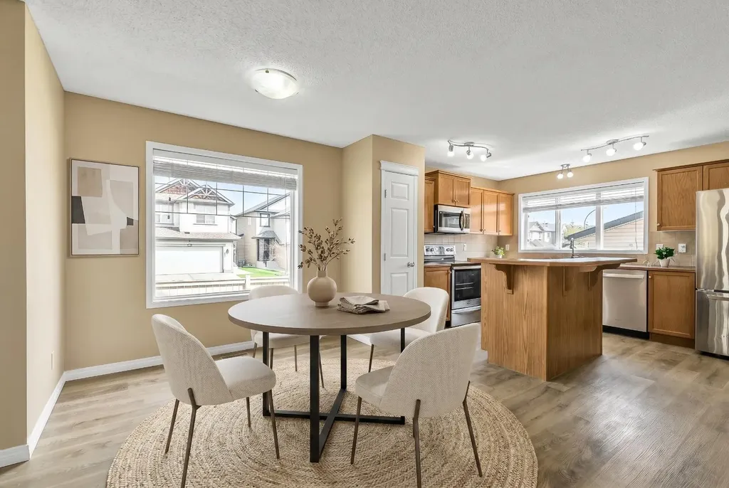 247 Evermeadow Avenue SW Calgary AB T2Y 4X2