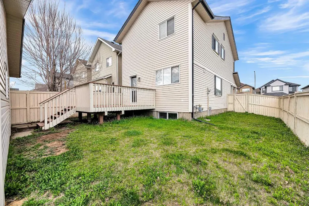 247 Evermeadow Avenue SW Calgary AB T2Y 4X2