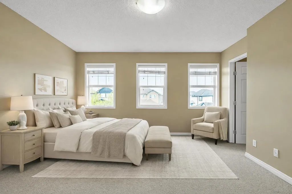 247 Evermeadow Avenue SW Calgary AB T2Y 4X2