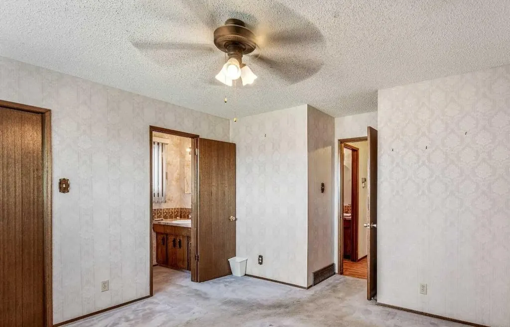 47 Ryerson Road W Lethbridge AB T1K 4N7