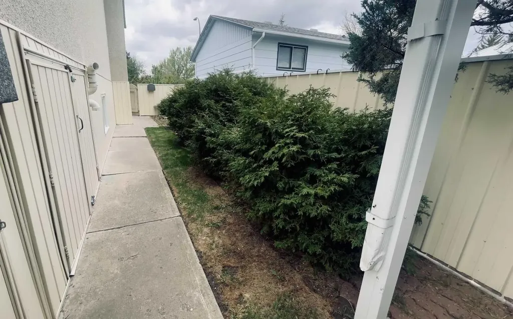 47 Ryerson Road W Lethbridge AB T1K 4N7