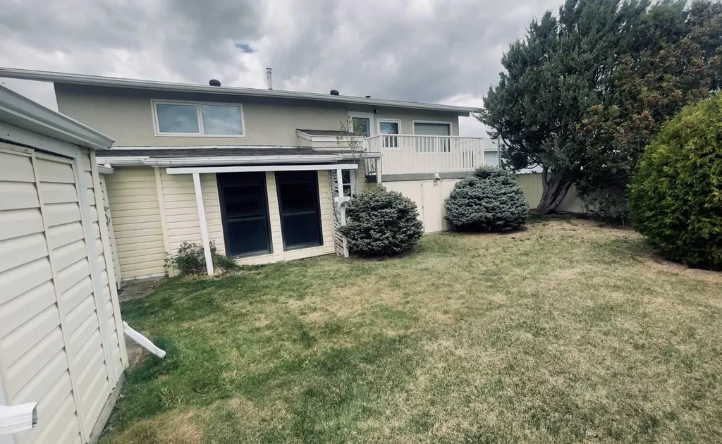 47 Ryerson Road W Lethbridge AB T1K 4N7