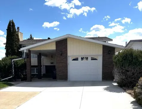 47 Ryerson Road W Lethbridge AB T1K 4N7