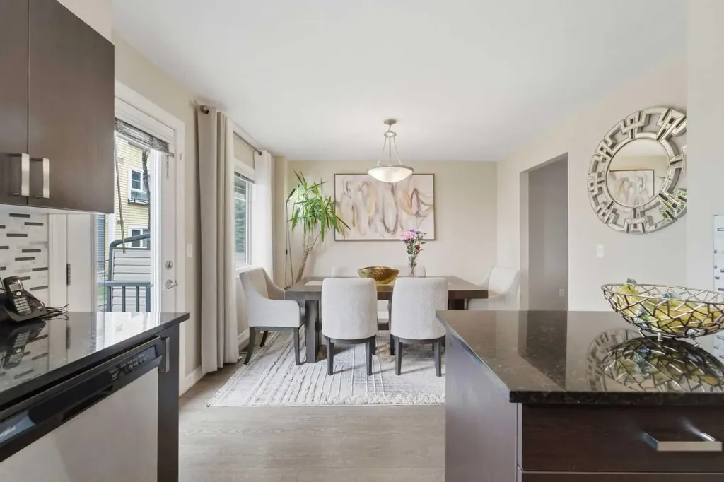 121 Copperpond Common SE Calgary AB T2Z 5B6