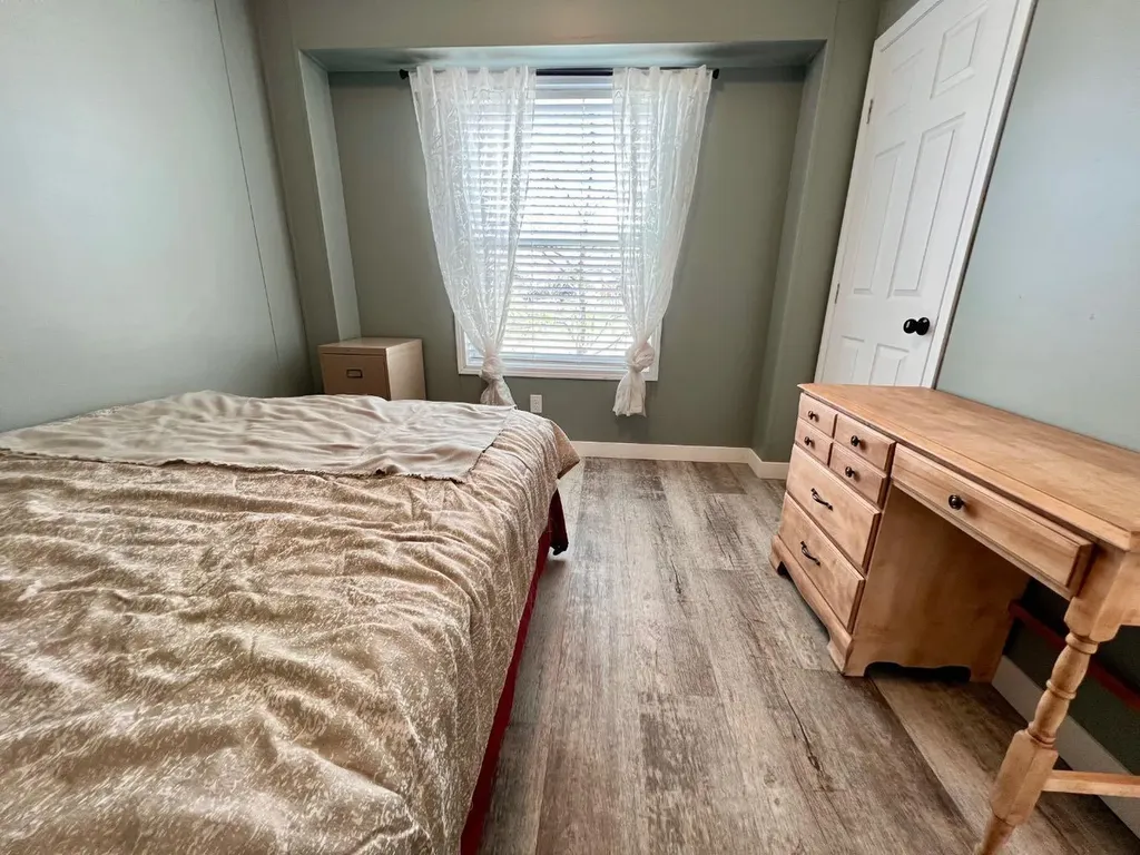 10615 88 Street Grande Prairie AB T8X 1P5