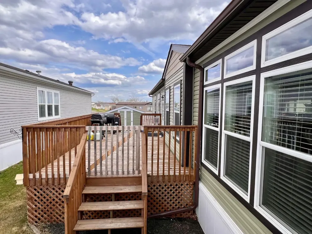 10615 88 Street Grande Prairie AB T8X 1P5