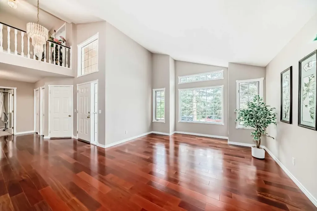 1405 Shawnee Road SW Calgary AB T2Y 2T1