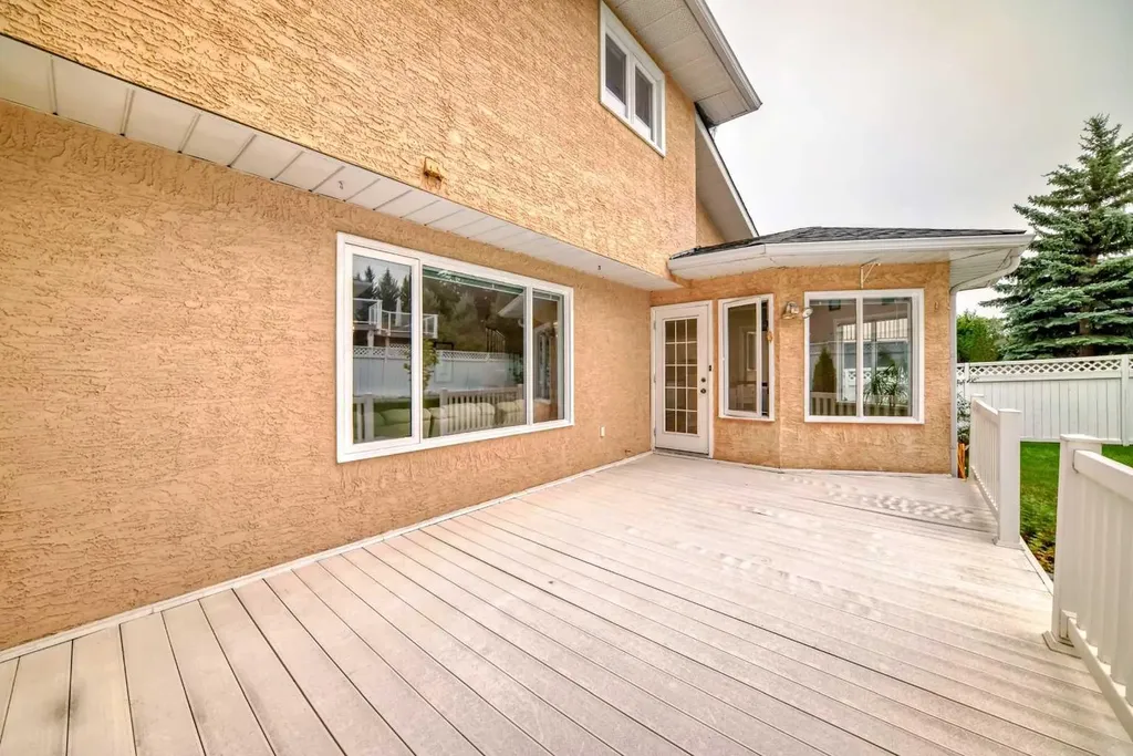 1405 Shawnee Road SW Calgary AB T2Y 2T1