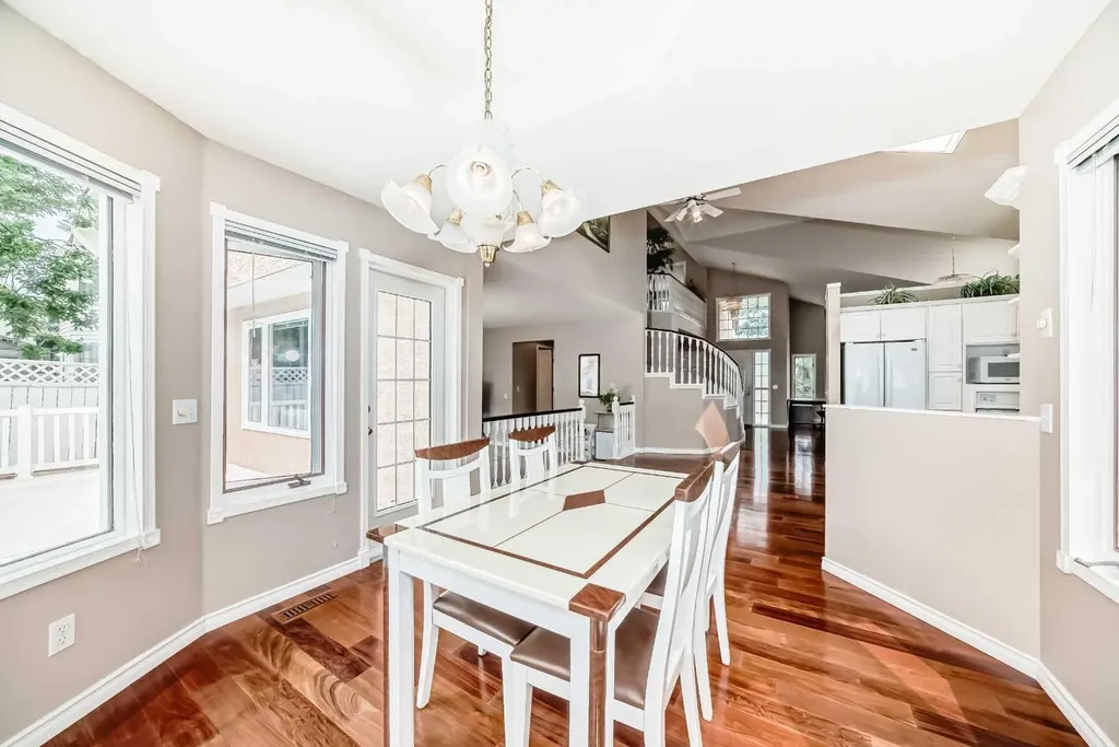 1405 Shawnee Road SW Calgary AB T2Y 2T1