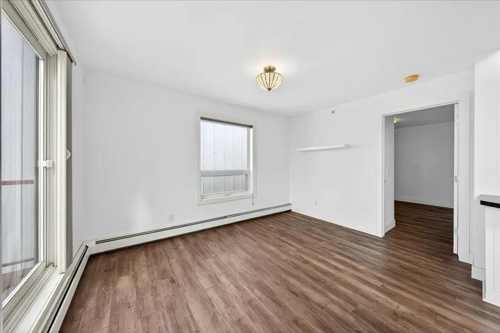 603 7 Avenue NE Calgary AB T2E 0N4