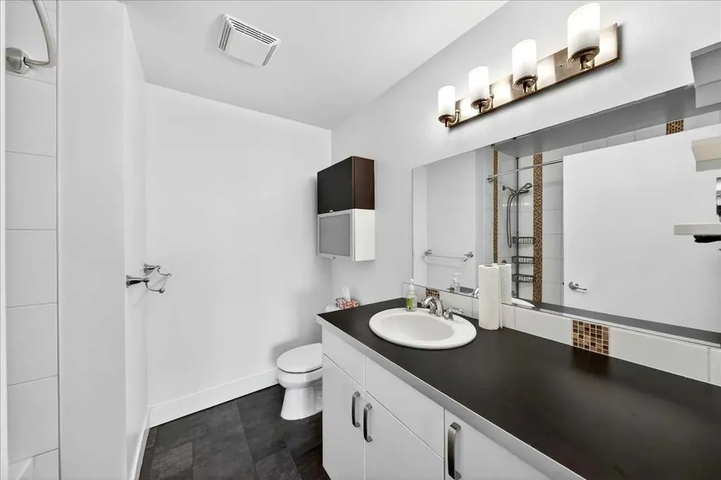 603 7 Avenue NE Calgary AB T2E 0N4