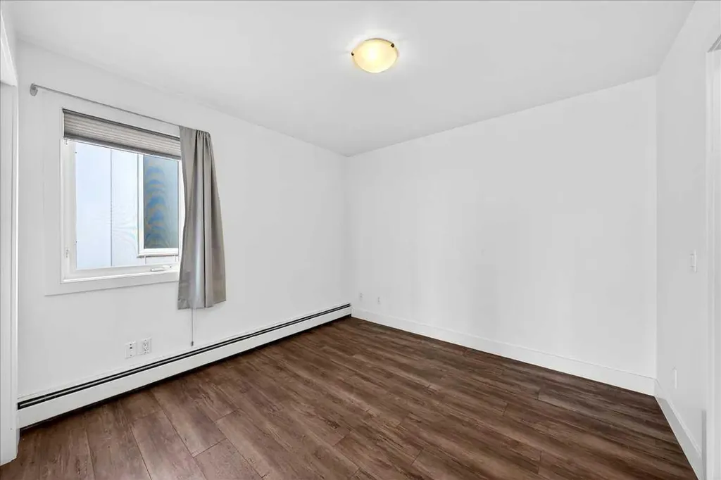 603 7 Avenue NE Calgary AB T2E 0N4