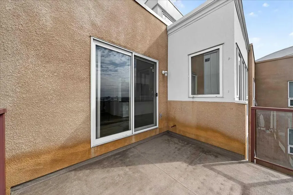 603 7 Avenue NE Calgary AB T2E 0N4