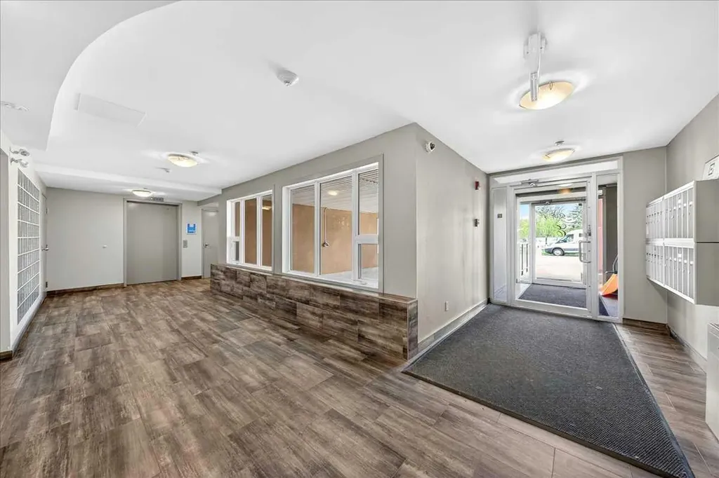 603 7 Avenue NE Calgary AB T2E 0N4