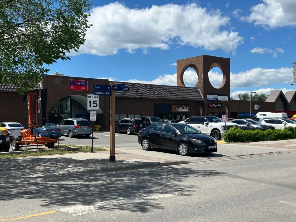 18 Maple Street Okotoks AB T1S 1J6