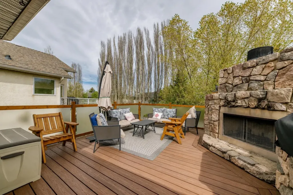 260 Westchester Way Chestermere AB T1X 1E2