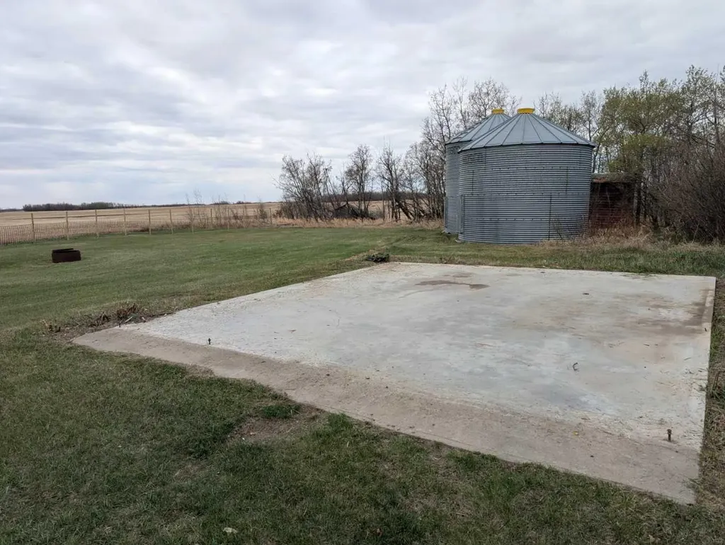 49232 Range Road 173 Rural Beaver County AB T0B4A0