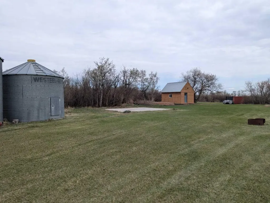 49232 Range Road 173 Rural Beaver County AB T0B4A0