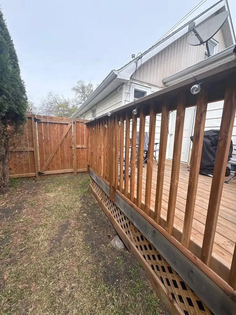 5215 44 Street Camrose AB T4V1C8