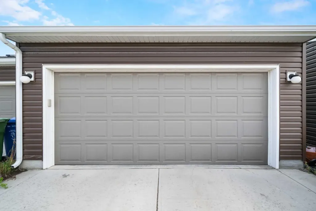 114 Auburn Meadows Avenue SE Calgary AB T3M 2E6