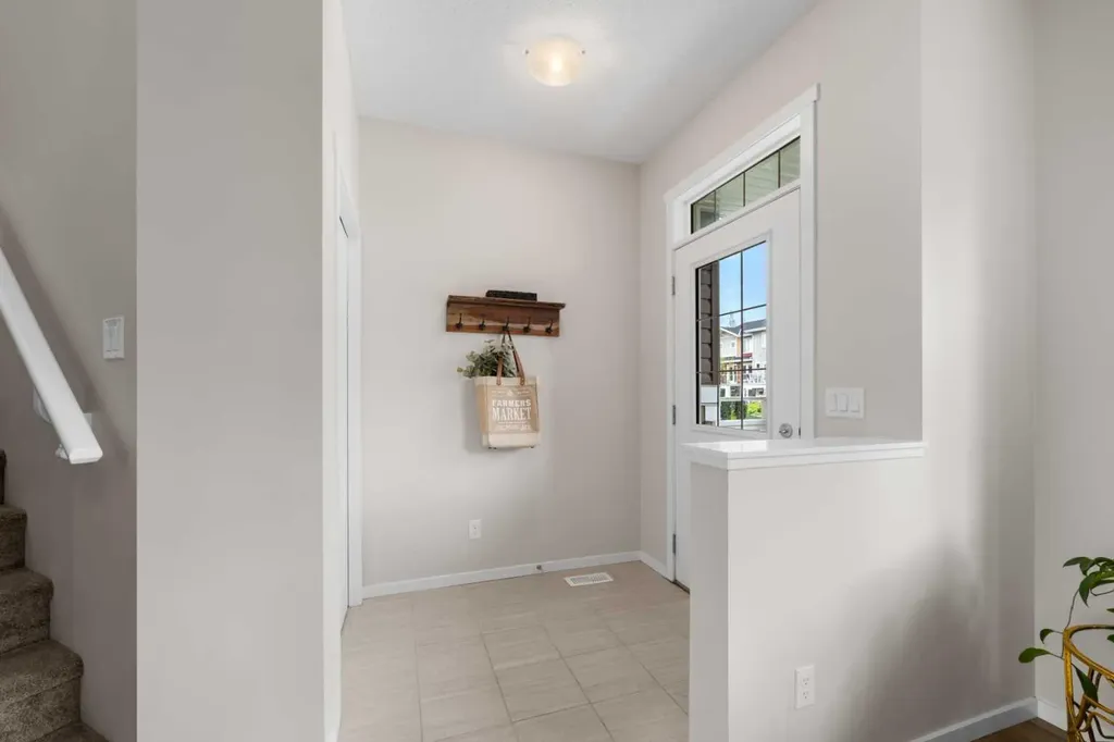 114 Auburn Meadows Avenue SE Calgary AB T3M 2E6