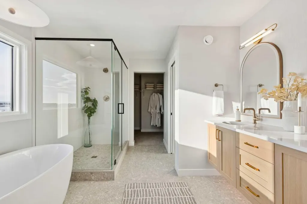 335 Heartwood Gardens SE Calgary AB T3S 0R4