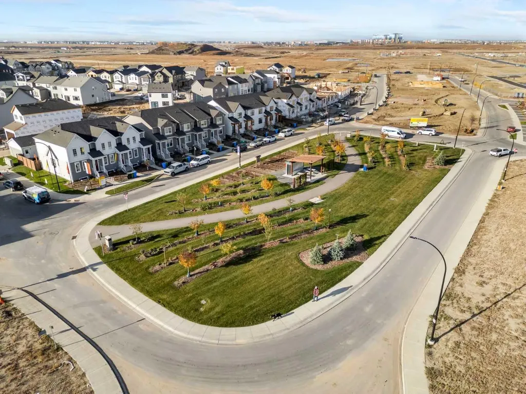 335 Heartwood Gardens SE Calgary AB T3S 0R4